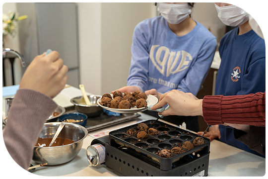 バレンタインスイーツの料理教室開催