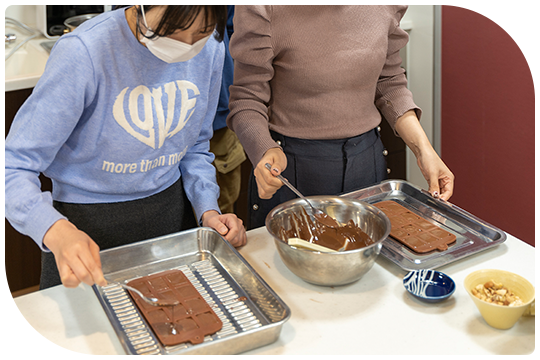 バレンタインスイーツの料理教室開催